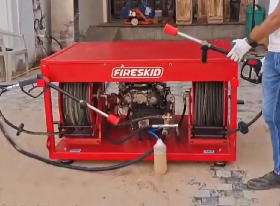 Vehicle Base Frame Double Hose Reel Fire Fighting System 38 LPM @ 150 BAR l Fireskid